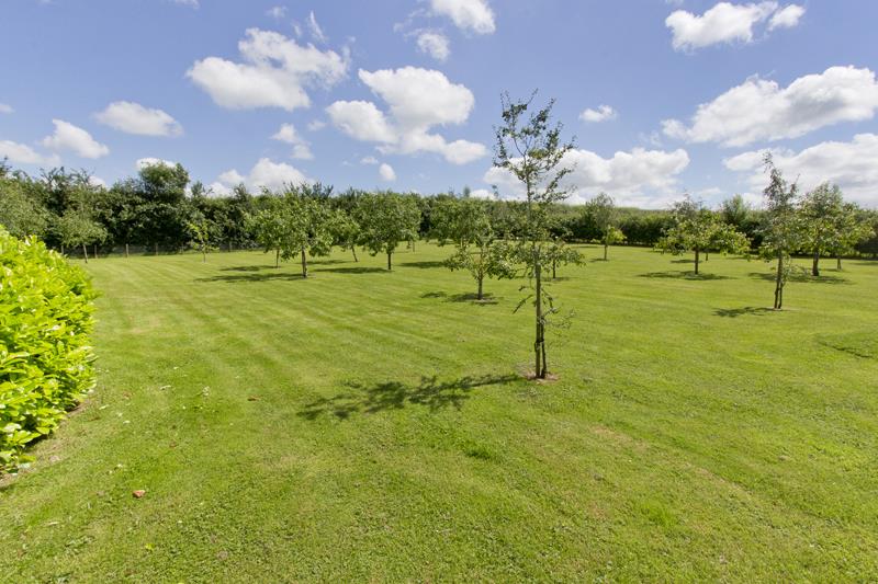 Property in Welldishes Oast, Redwall Lane, Linton, Maidstone, Kent by Weald Property