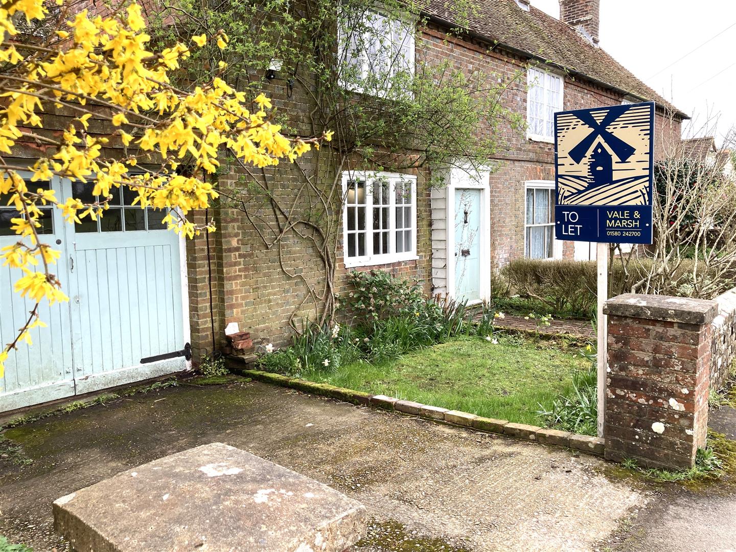 Property in Regent Street, Rolvenden by Weald Property