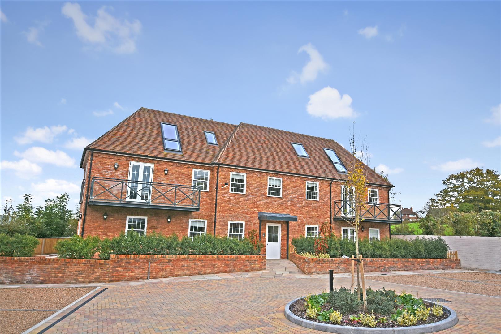 Property in Station Road, Tenterden by Weald Property