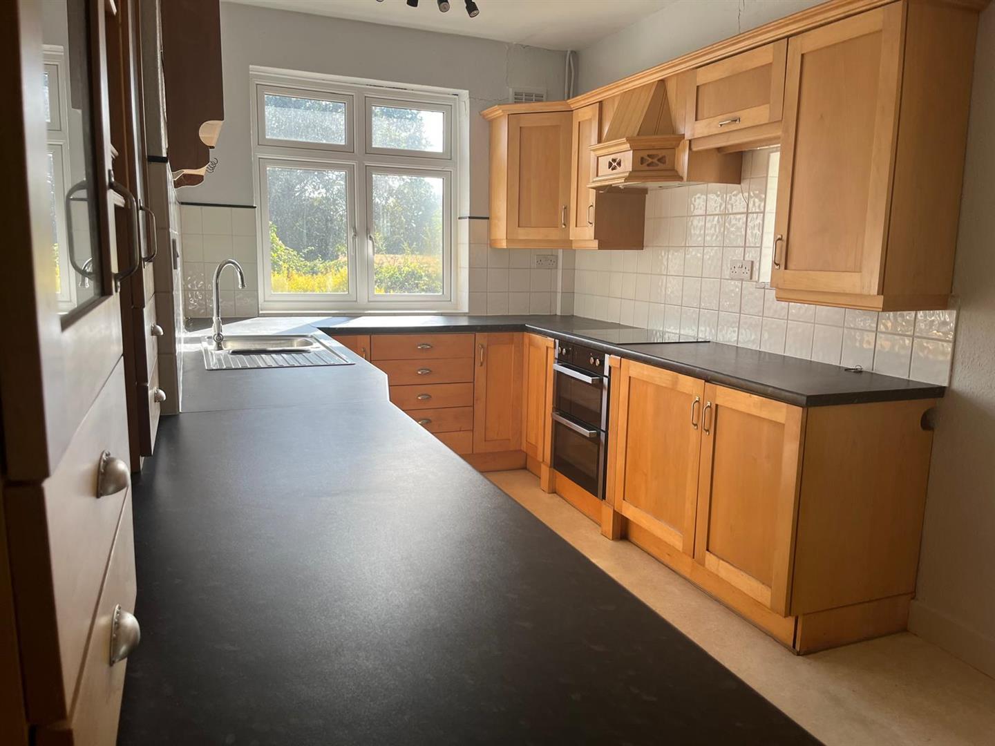 Property in Linton Park Estate, Linton, Maidstone by Weald Property